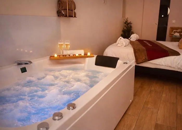 Perle Dazur Jacuzzi Parking Prive 5min Апартаменти *