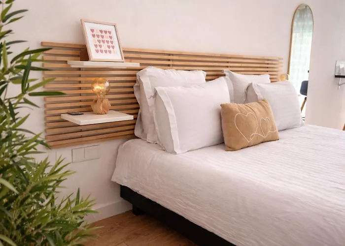 Perle Dazur Jacuzzi Parking Prive 5min マントン